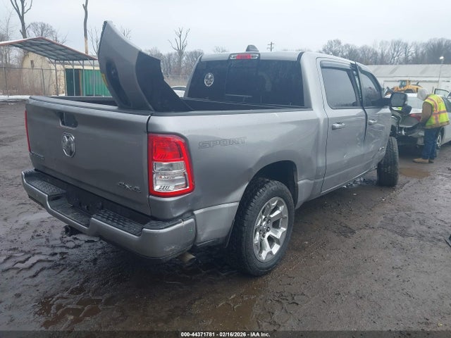 2022 RAM 1500 1C6RRFFG3NN375399 Photo 3