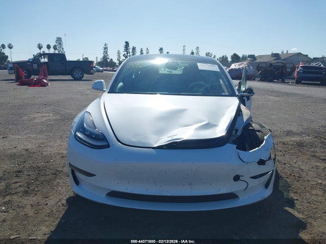 2020 Tesla Model 3 Long Range Dual Motor All-wheel Drive მანქანა იყიდება აუქციონზე, vin: 5YJ3E1EB6LF638452, აუქციონის ნომერი: 44371800