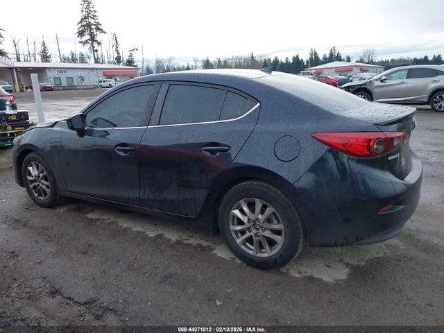 3MZBM1V75FM228670 Mazda Mazda3 I Touring