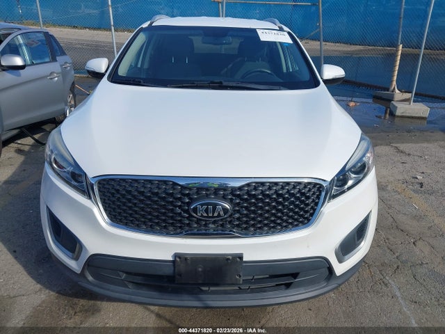 5XYPG4A37GG102443 KIA Sorento 2.4l Lx
