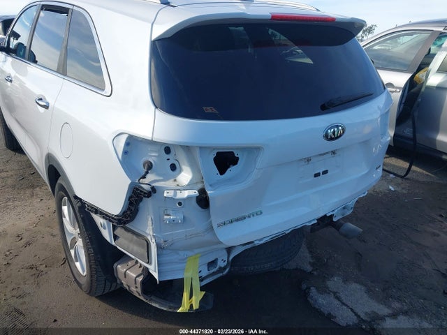 5XYPG4A37GG102443 KIA Sorento 2.4l Lx