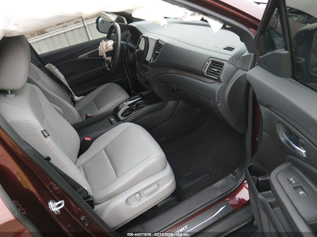 44371836 :رقم المزاد ، 5FNYF8H56MB041935 vin ، 2021 Honda Passport Awd Ex-l مزاد بيع