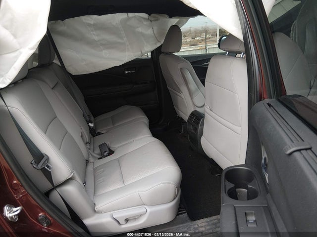 44371836 :رقم المزاد ، 5FNYF8H56MB041935 vin ، 2021 Honda Passport Awd Ex-l مزاد بيع