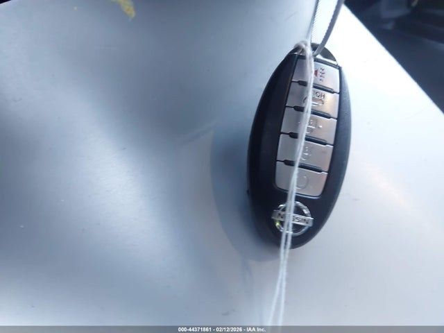 Nissan ROGUE SV 2018 KNMAT2MT1JP509826 Image 11