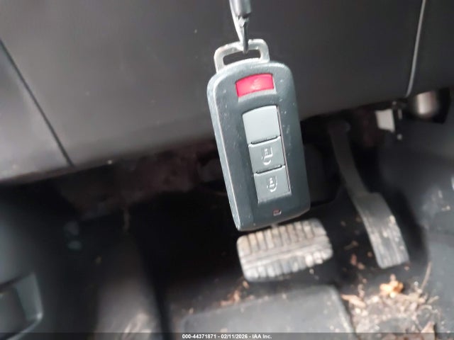 2025 MITSUBISHI ECLIPSE CROSS JA4ATVAA5SZ009219 Photo 10