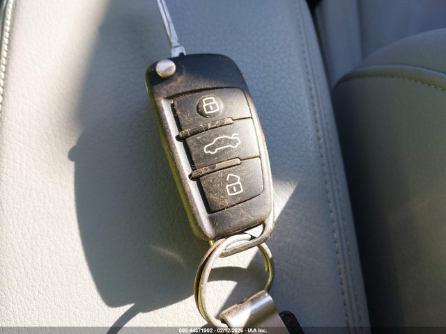 2016 AUDI A3 WAUB8GFF8G1008709 Photo 10