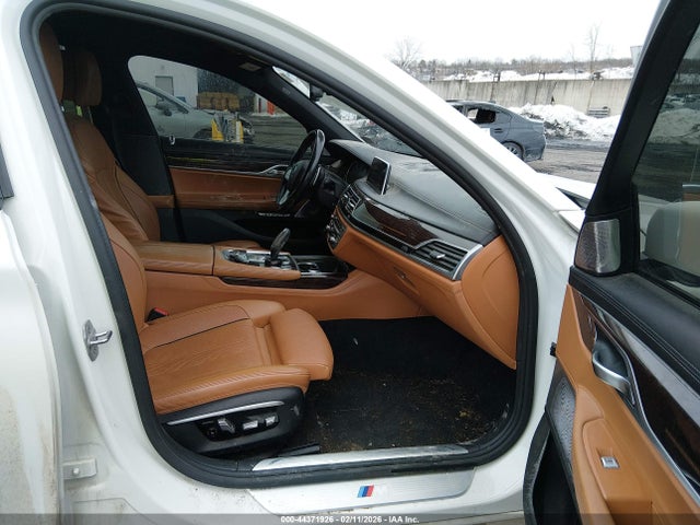 44371926 :رقم المزاد ، WBA7F2C53GG419359 vin ، 2016 Bmw 750i Xdrive مزاد بيع