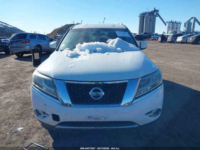 Aukcja sprzedaży 2016 Nissan Pathfinder Sv, vin: 5N1AR2MMXGC622676, numer aukcji: 44371927