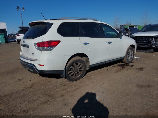 Aukcja sprzedaży 2016 Nissan Pathfinder Sv, vin: 5N1AR2MMXGC622676, numer aukcji: 44371927