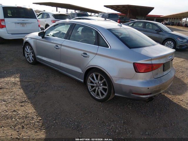 2015 AUDI A3 WAUACGFF3F1144223 Photo 2