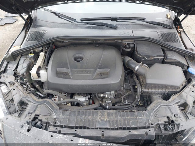 2016 VOLVO V60 YV140MEK6G1305472 Photo 9