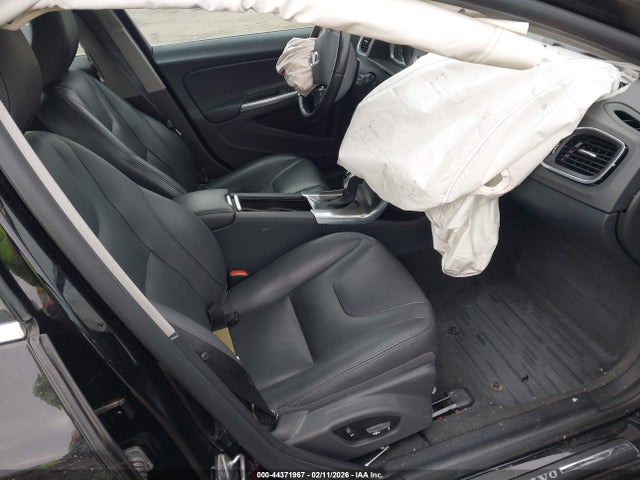 2016 VOLVO V60 YV140MEK6G1305472 Photo 4