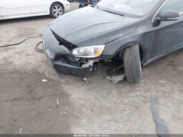 2016 VOLVO V60 YV140MEK6G1305472 Photo 5