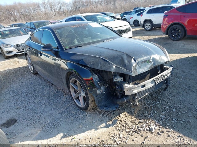 44371971 :رقم المزاد ، WAUDNCF55JA062011 vin ، 2018 Audi A5 2.0t Premium مزاد بيع