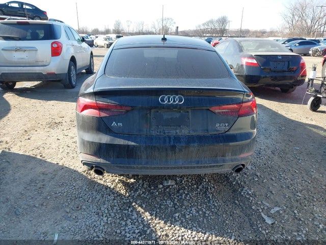 44371971 :رقم المزاد ، WAUDNCF55JA062011 vin ، 2018 Audi A5 2.0t Premium مزاد بيع