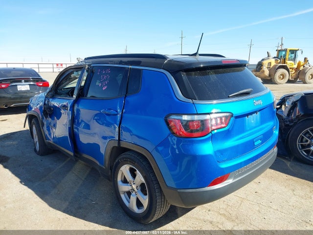 2018 JEEP COMPASS 3C4NJCBB2JT267938 Photo 2