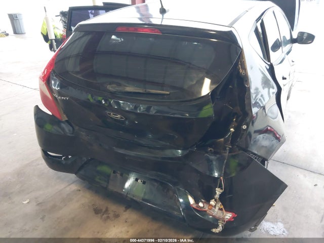 KMHCU5AE5GU264712 Hyundai Accent Sport