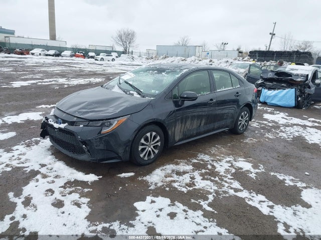 Toyota Corolla Hybrid Le 2022 JTDEAMDEXNJ061843 Image 2
