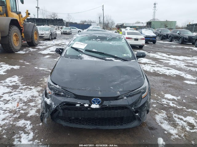 Toyota Corolla Hybrid Le 2022 JTDEAMDEXNJ061843 Image 6