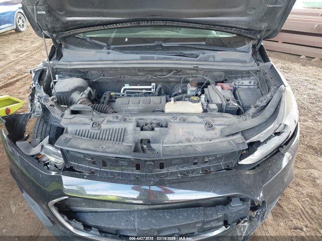 3GNCJLSB5JL242157 Chevrolet Trax Lt