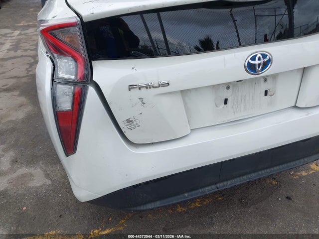 Toyota Prius Two 2016 JTDKBRFU1G3508519 Image 19