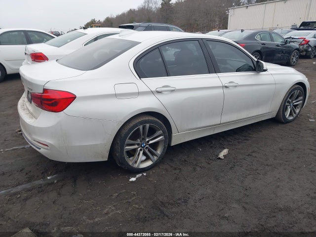 Aukcja sprzedaży 2017 Bmw 330i Xdrive, vin: WBA8D9C53HK677625, numer aukcji: 44372085