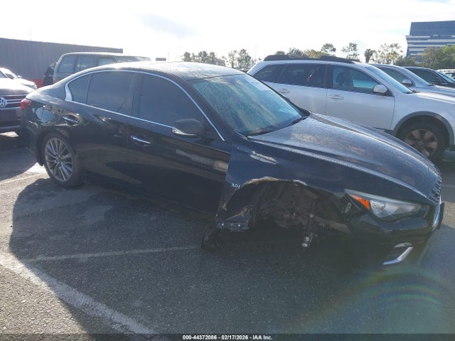 2018 Infiniti Q50 3.0t Luxe მანქანა იყიდება აუქციონზე, vin: JN1EV7AP9JM592359, აუქციონის ნომერი: 44372086