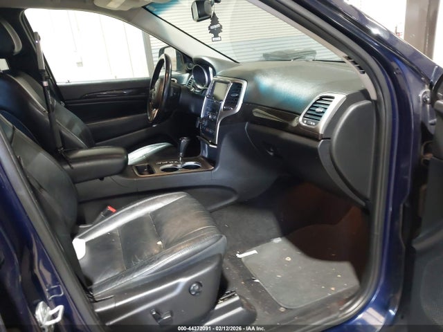 Продажа на аукционе авто 2012 Jeep Grand Cherokee Laredo, vin: 1C4RJFAG6CC160387, номер лота: 44372091