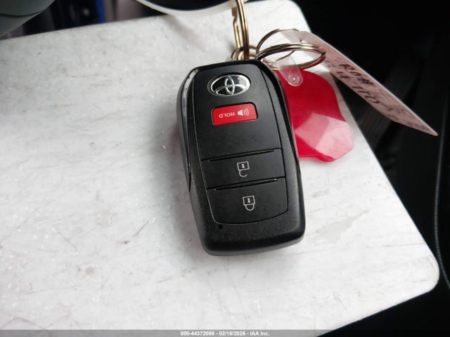 JTDACACU5S3050619 Toyota Prius Plug-in Hybrid Se