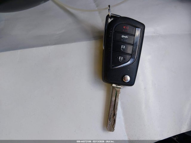 4T1G11AK5NU046078 Toyota CAMRY SE