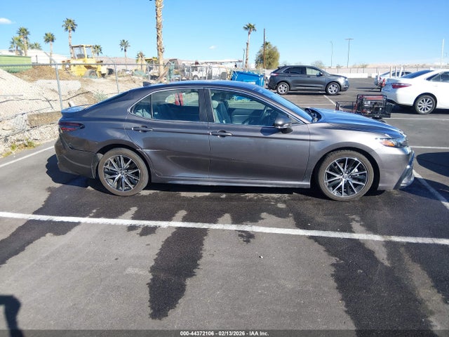 4T1G11AK5NU046078 Toyota CAMRY SE