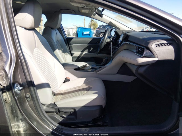 4T1G11AK5NU046078 Toyota CAMRY SE