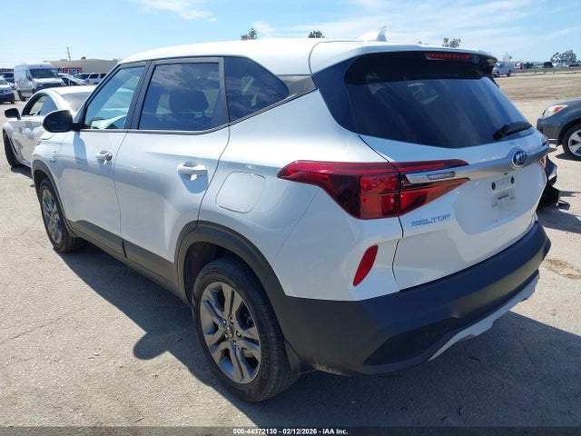 KNDEPCAAXM7145893 KIA Seltos Lx