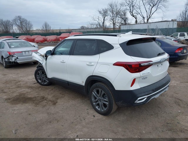2023 Kia Seltos S მანქანა იყიდება აუქციონზე, vin: KNDEUCAA5P7442017, აუქციონის ნომერი: 44372136