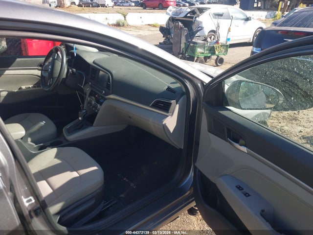 5NPD84LF4KH497075 Hyundai Elantra Value Edition