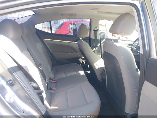 5NPD84LF4KH497075 Hyundai Elantra Value Edition