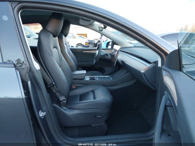 2023 Tesla Model Y Awd/long Range Dual Motor All-wheel Drive მანქანა იყიდება აუქციონზე, vin: 7SAYGDEE4PF957109, აუქციონის ნომერი: 44372152