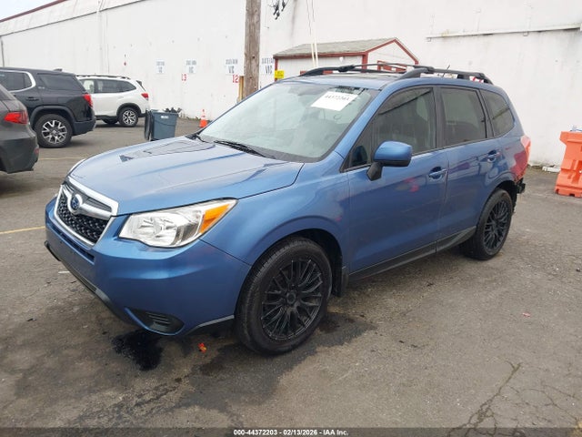 2015 Subaru Forester 2.5i Premium მანქანა იყიდება აუქციონზე, vin: JF2SJADC1FH841479, აუქციონის ნომერი: 44372203
