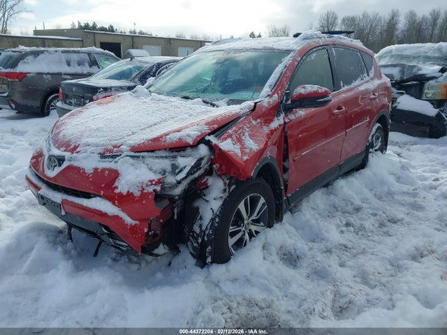 2017 TOYOTA RAV4 JTMRFREV5HJ156927 Photo 5