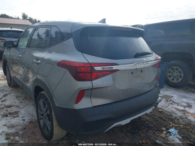 2023 KIA SELTOS KNDEPCAA2P7368658 Photo 2