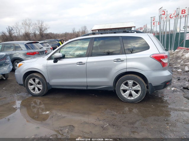 44372216 :رقم المزاد ، JF2SJADCXGH419289 vin ، 2016 Subaru Forester 2.5i Premium مزاد بيع