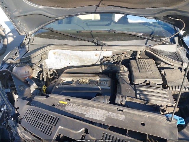 Продаж на аукціоні авто 2016 Volkswagen Tiguan R-line/s/se/sel, vin: WVGAV7AXXGW044990, номер лоту: 44372242