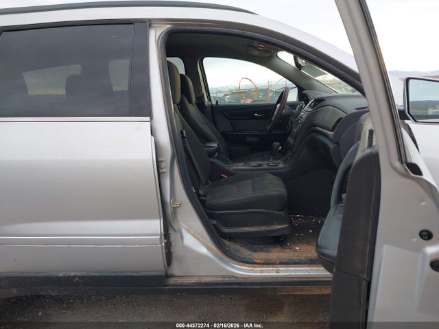 2015 CHEVROLET TRAVERSE 1GNKVGKD9FJ156597 Photo 4