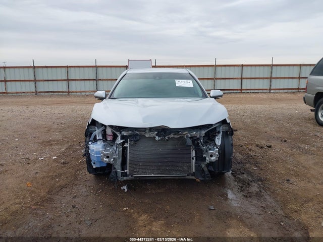 4T1T11AKXRU849151 Toyota CAMRY SE