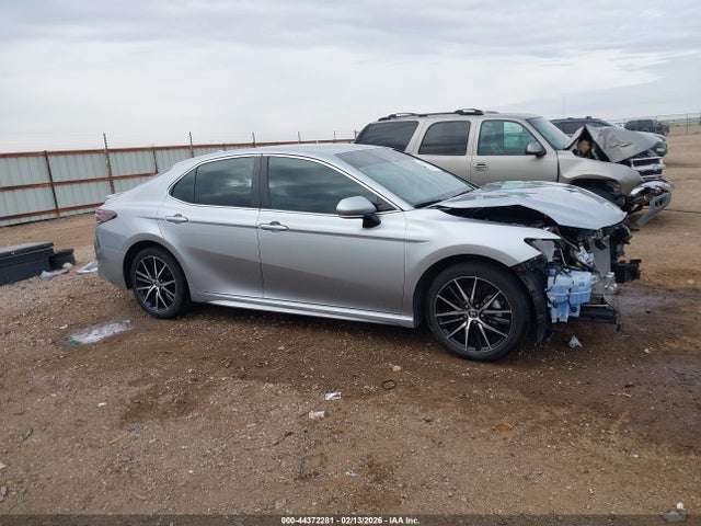 4T1T11AKXRU849151 Toyota CAMRY SE
