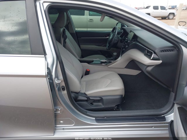4T1T11AKXRU849151 Toyota CAMRY SE