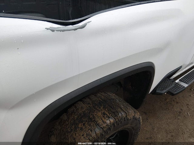 2GC1YPEY0N1201879 Chevrolet Silverado 2500hd 4wd Standard Bed Ltz