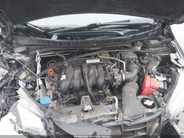3HGGK5G57FM713587 Honda FIT LX