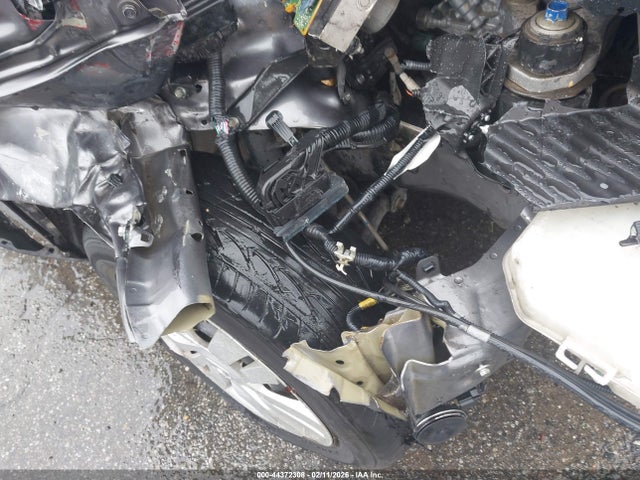 3HGGK5G57FM713587 Honda FIT LX