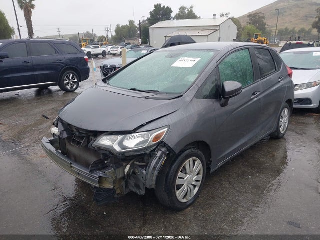 3HGGK5G57FM713587 Honda FIT LX
